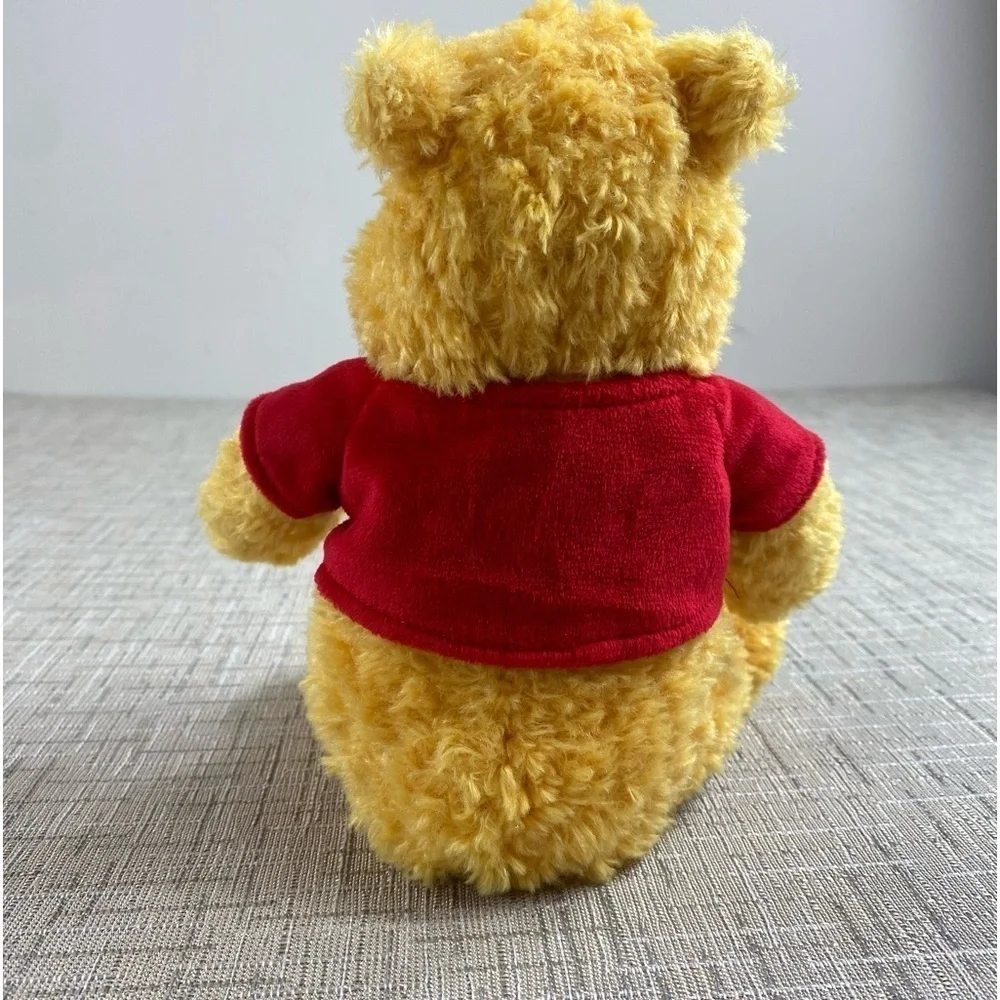 Disney‎ Parks Winnie the Pooh Stuffed Animal w/1st Visit Disneyland Pin